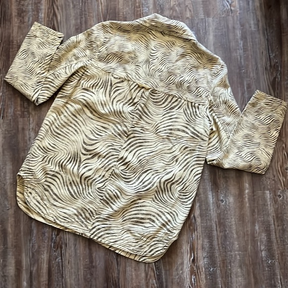 Pilcro Anthropologie Neutral Zebra Animal Print Long Sleeve Button Down Shacket - Picture 9 of 9